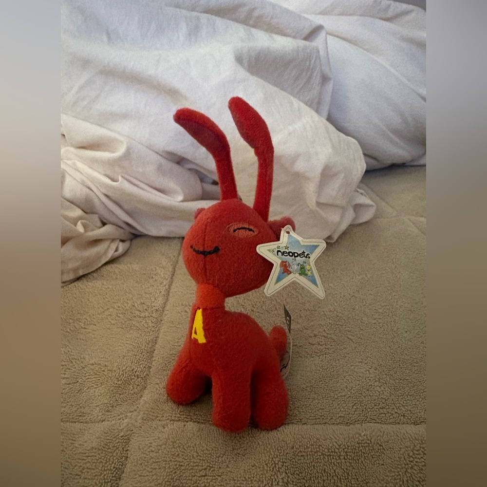 Red Neopets Aisha Plush Toy